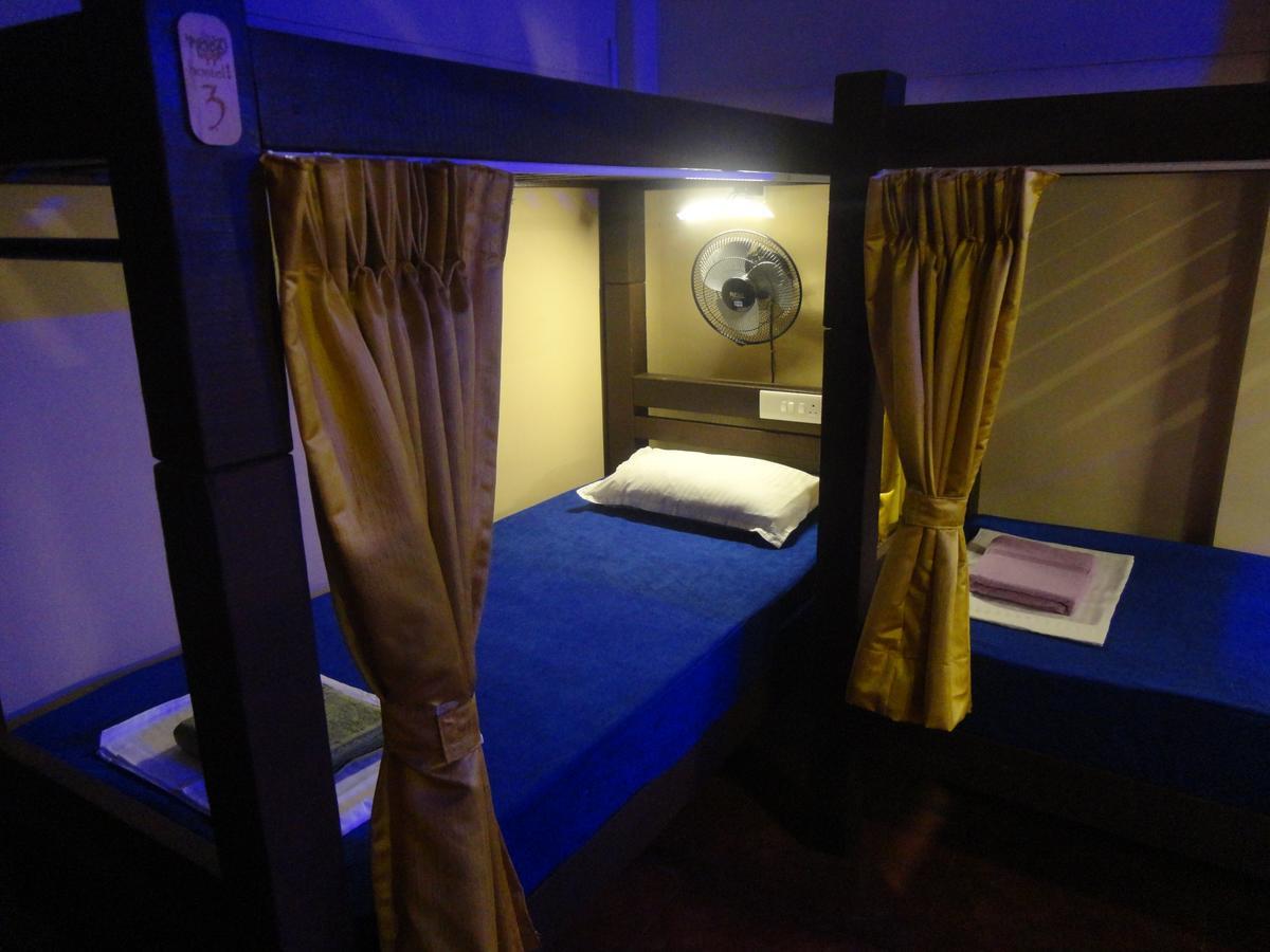 The Yuppi Hippi Female Hostel Анджуна Екстериор снимка